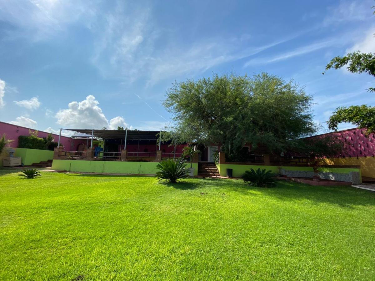 Hotel La Estancia Río Verde Exteriér fotografie